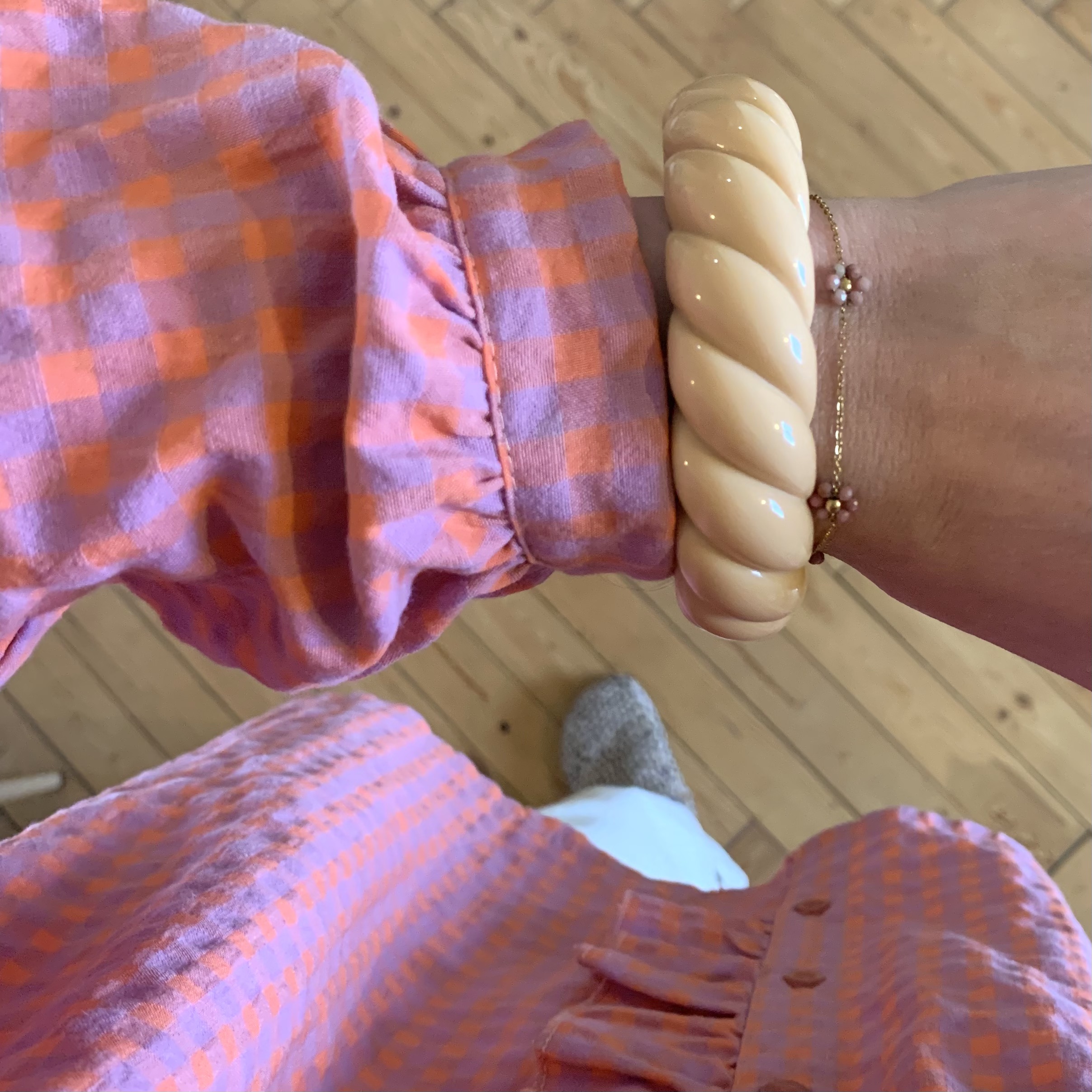 jonc torsadé beige Agathe and cocö 65mm de diamètre