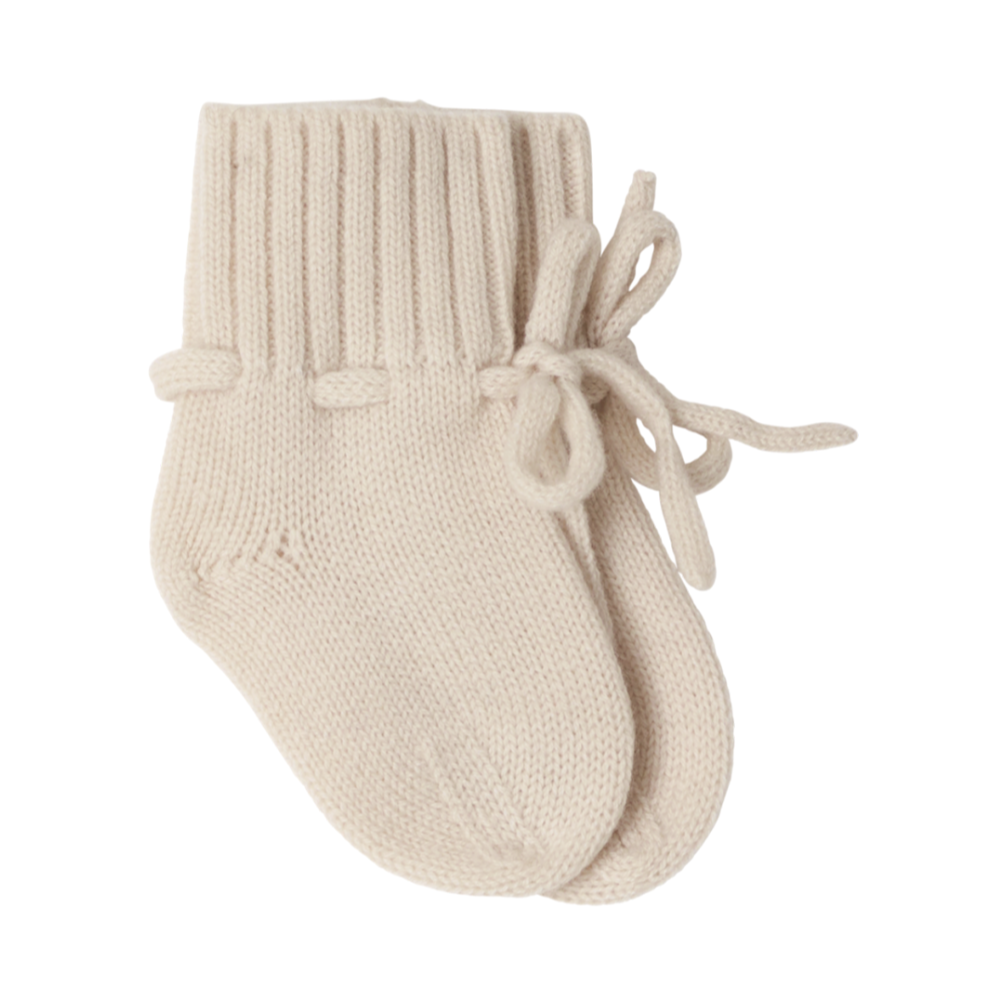 chaussons écru naissance atelier Wagram idée cadeau