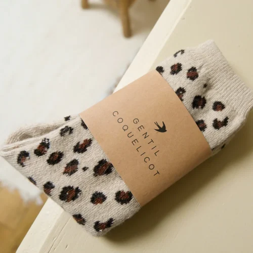 chaussettes leopard beige
