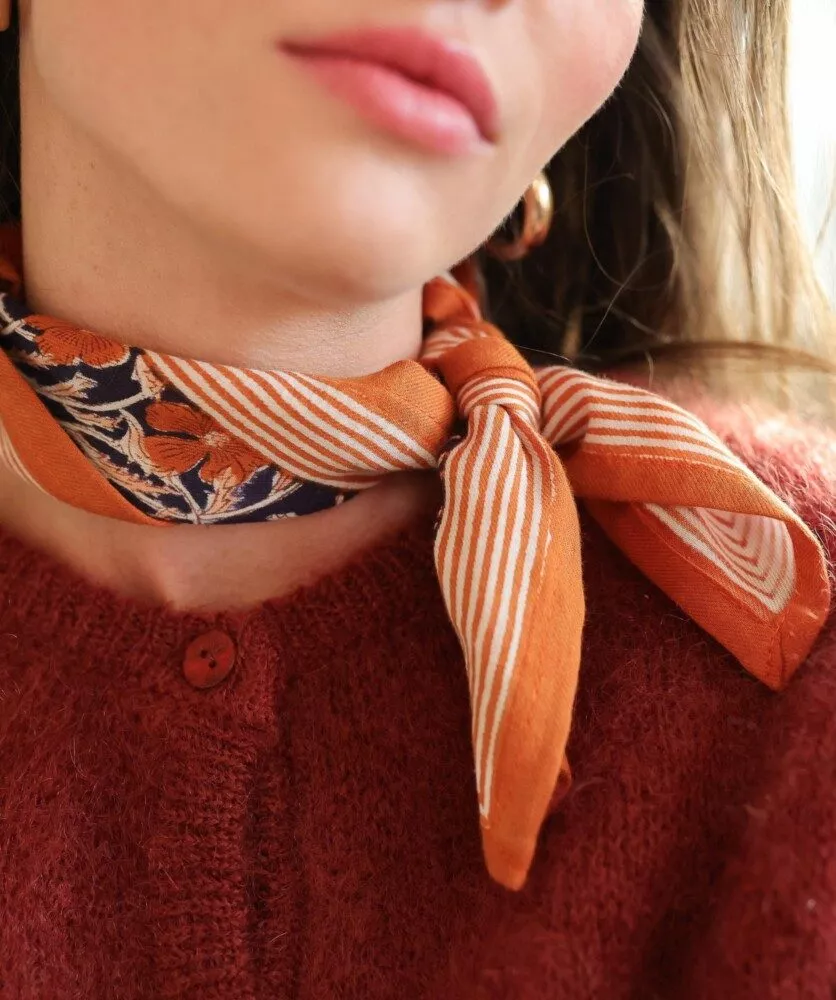 petit foulard Pia Navy petit foulard Pia Navy