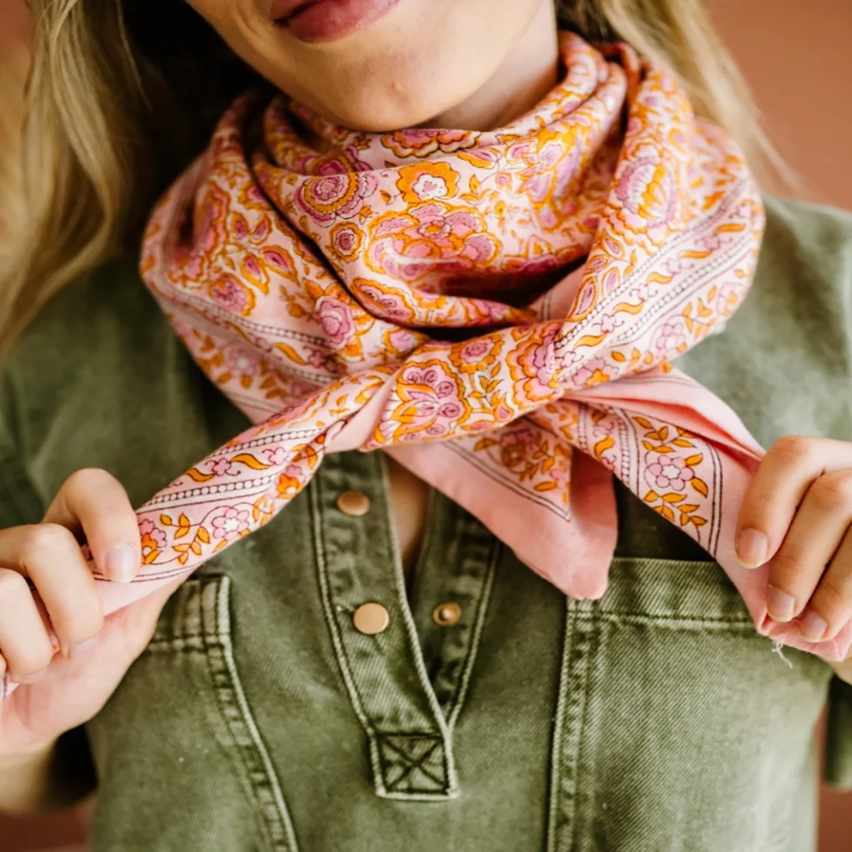 grand-foulard-indien-garda-pop-pink