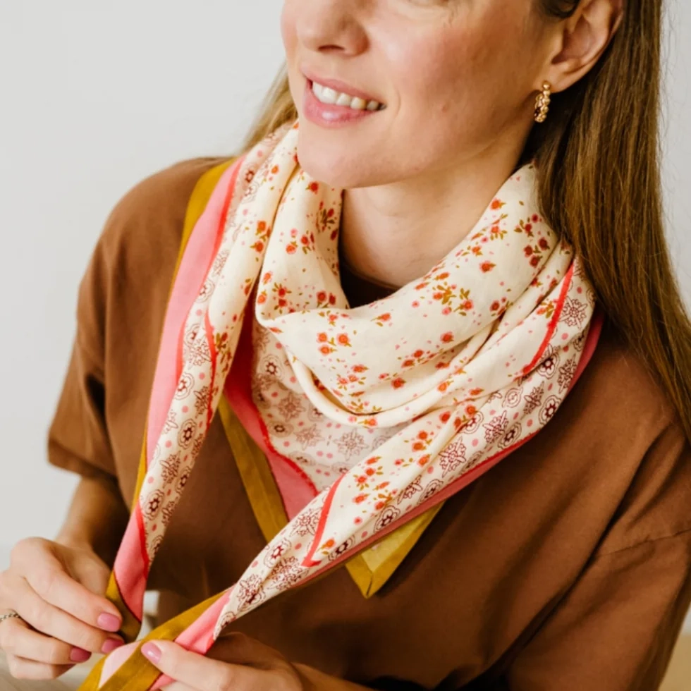 grand-foulard-indien-itsi-petale1